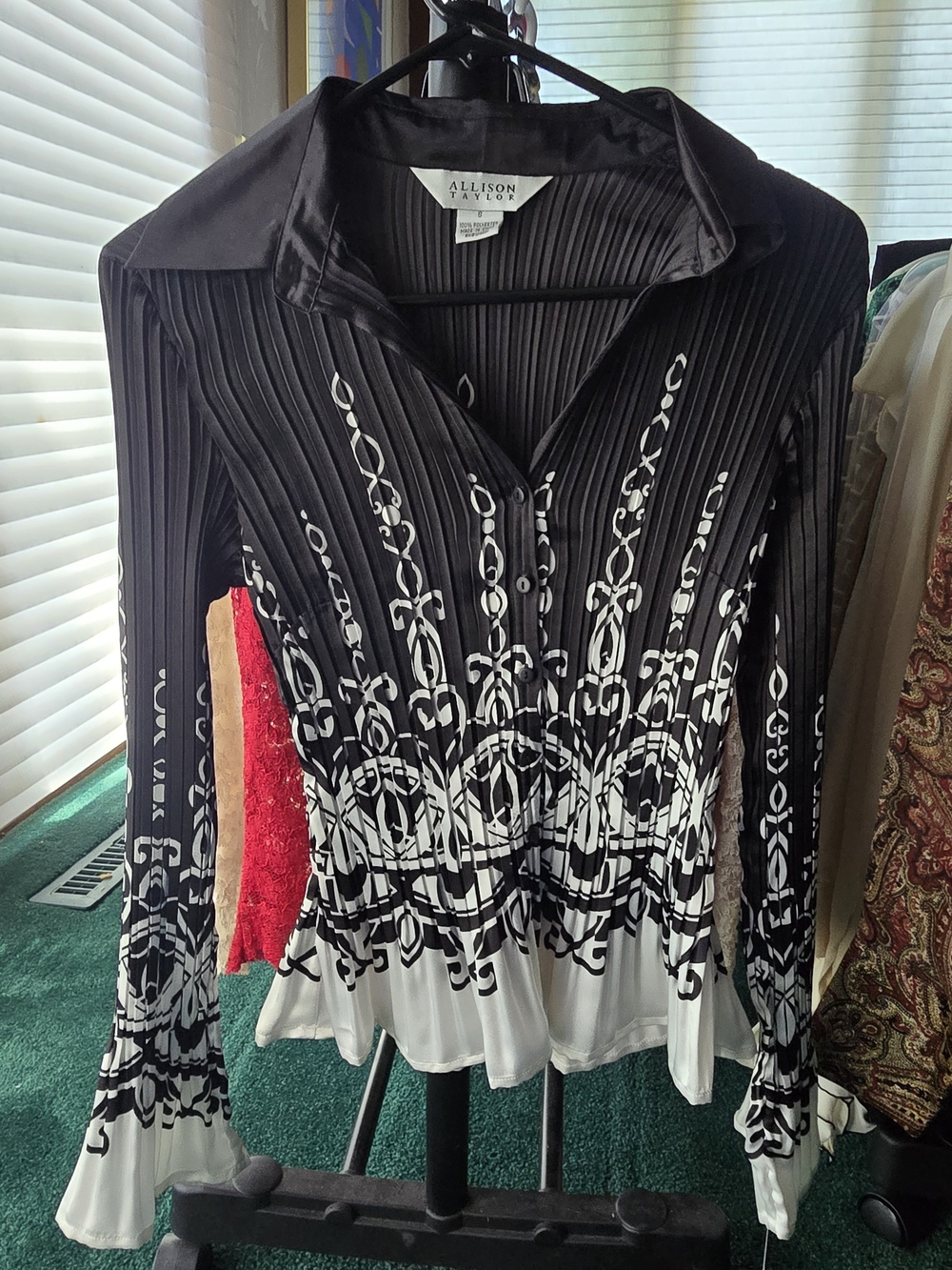 Allison Taylor Black and White Pleated Button-Down Blouse